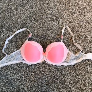 Victoria’s Secret bra